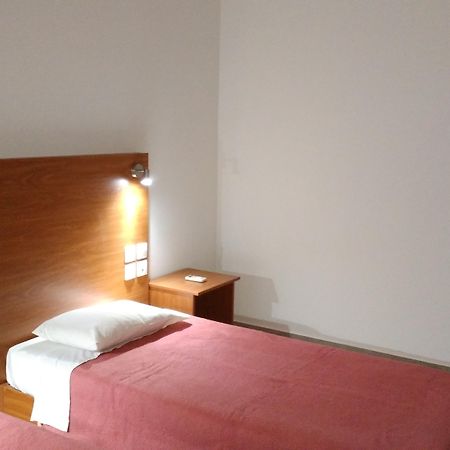 Hotel Sydney Laganas Bagian luar foto