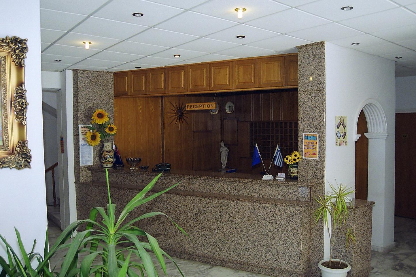 Hotel Sydney Laganas Bagian luar foto
